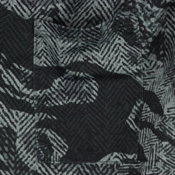 The North Face Men's Large Gray Yellow Double Layer Activewear Shorts - Picture 8 of 9